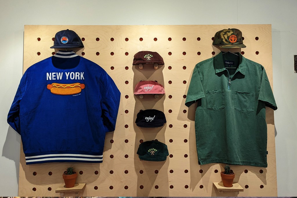 OnlyNYの店舗の写真