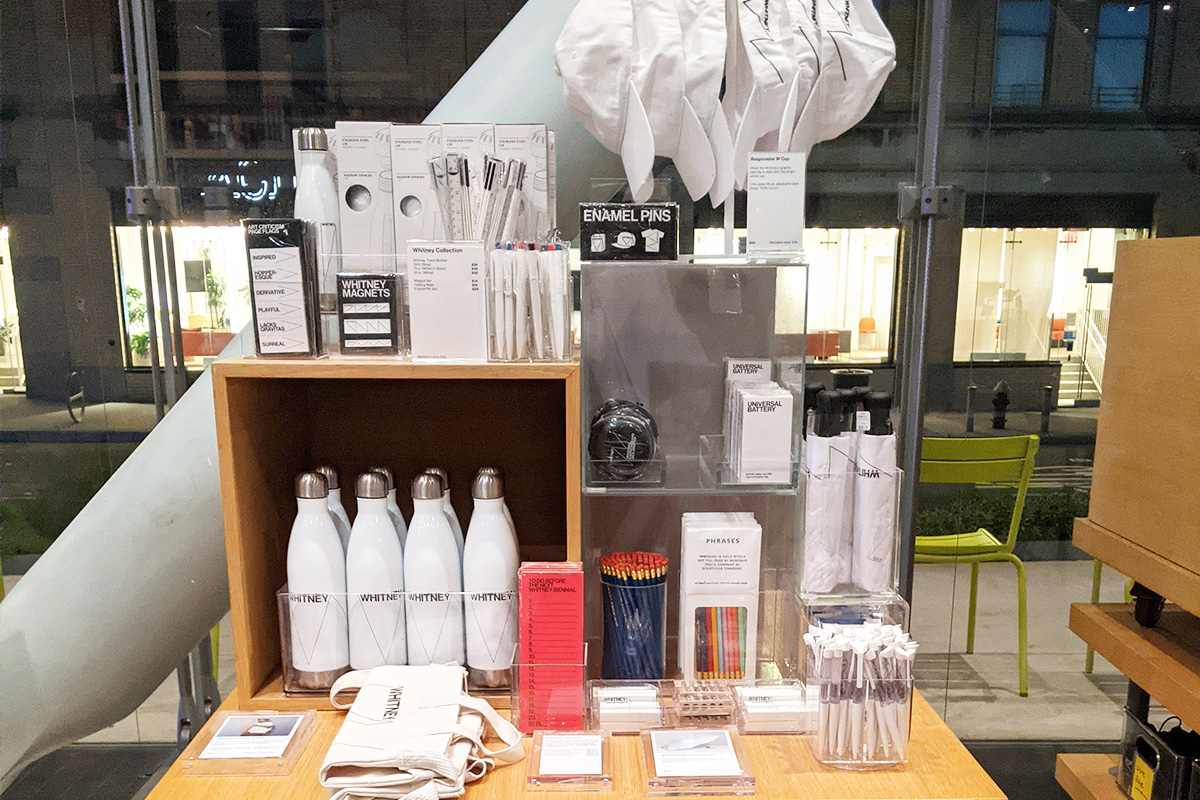 ホイットニー美術館のギフトショップ